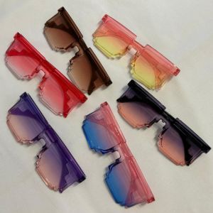 ANTEOJOS CUADRADOS DEGRADE COLORES SURTIDOS